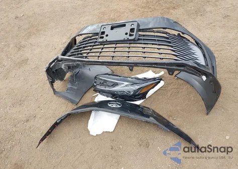 2025 Toyota Camry Xse/Xle/Le/Se z USA, uszkodzony, nr VIN 4T1DBADK7SU527859